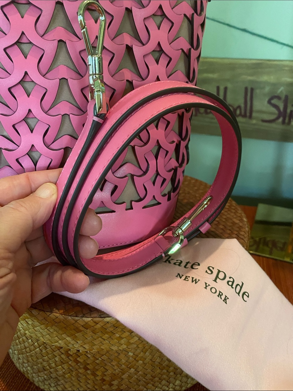 Kate Spade Dorie leather bucket satchel bag in hibiscus tea pink - Picture 10 of 15